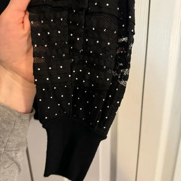 On Twelfth NWOT black sweater - Picture 6 of 8